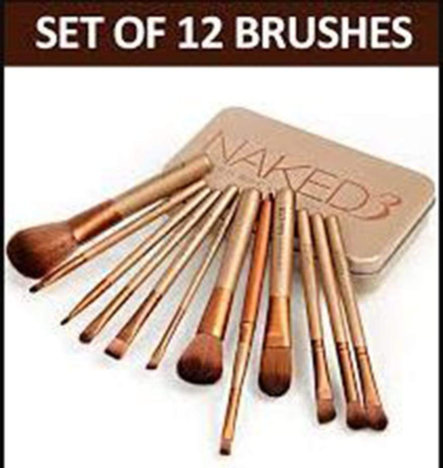 High Quаlity 12 PСs Mаkeup Brushes Box In Pakistan